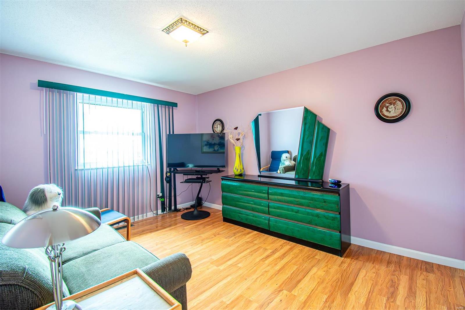 Lin Capri Condo - Residential