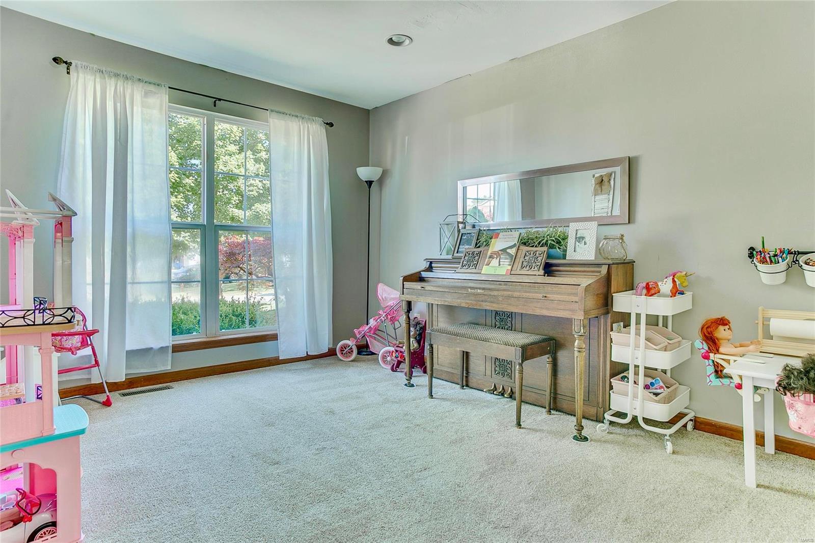 Bridlecrest 02 - Residential