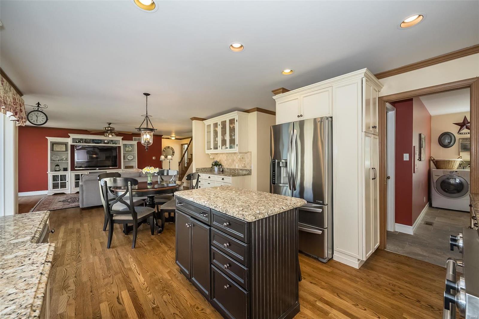 Topping Manor 2 - Residential