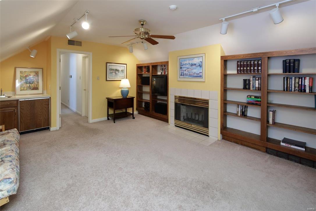 Countryside 4 & 6 - Residential