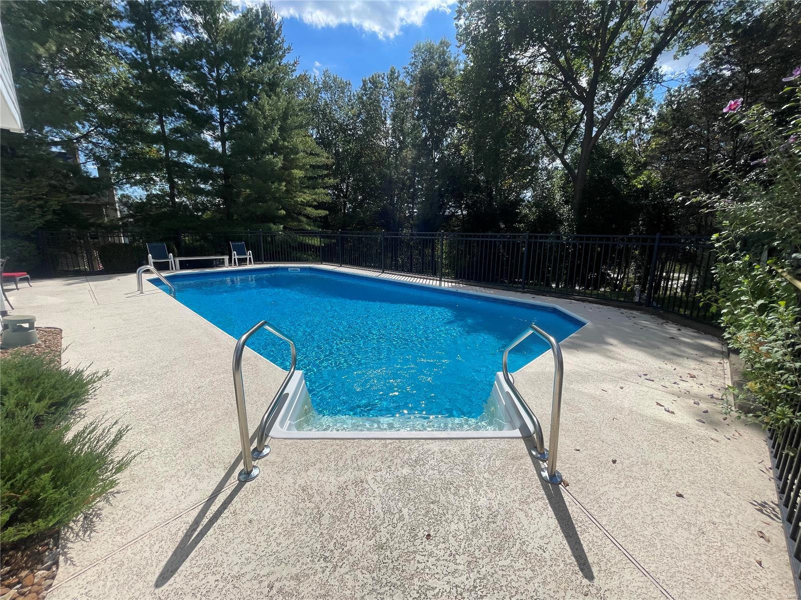 Pine Creek - Residential