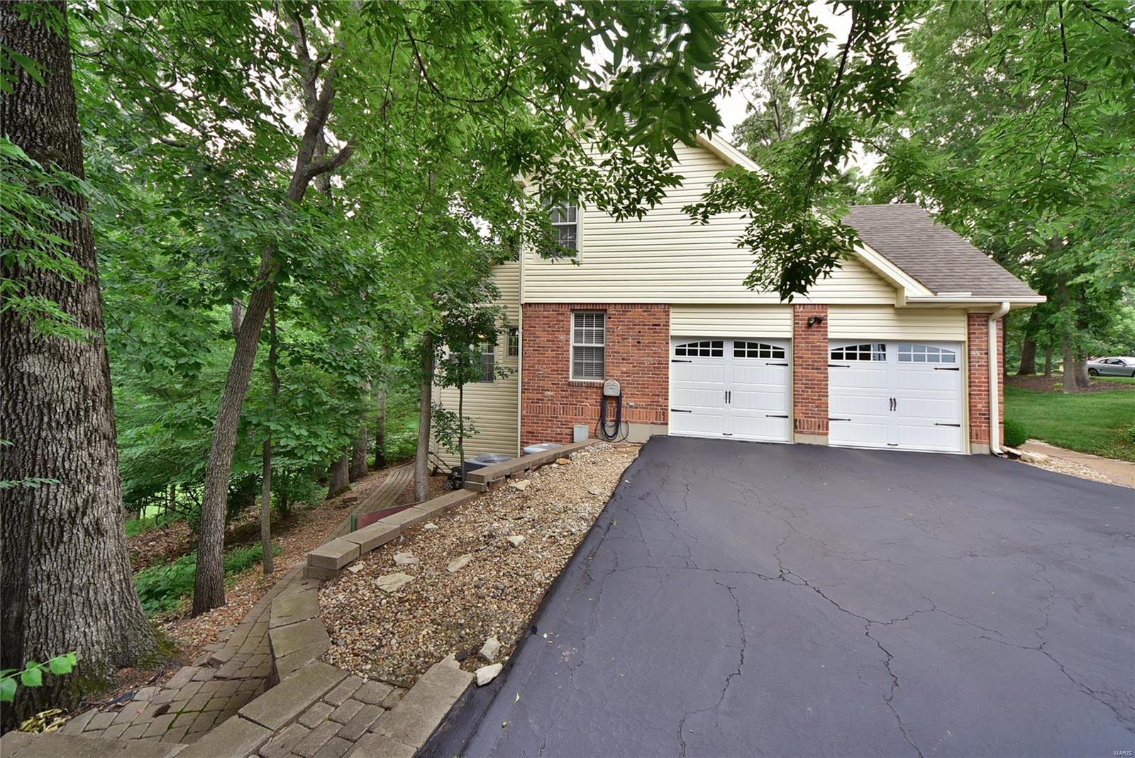 Eagle Glen Estates - Residential