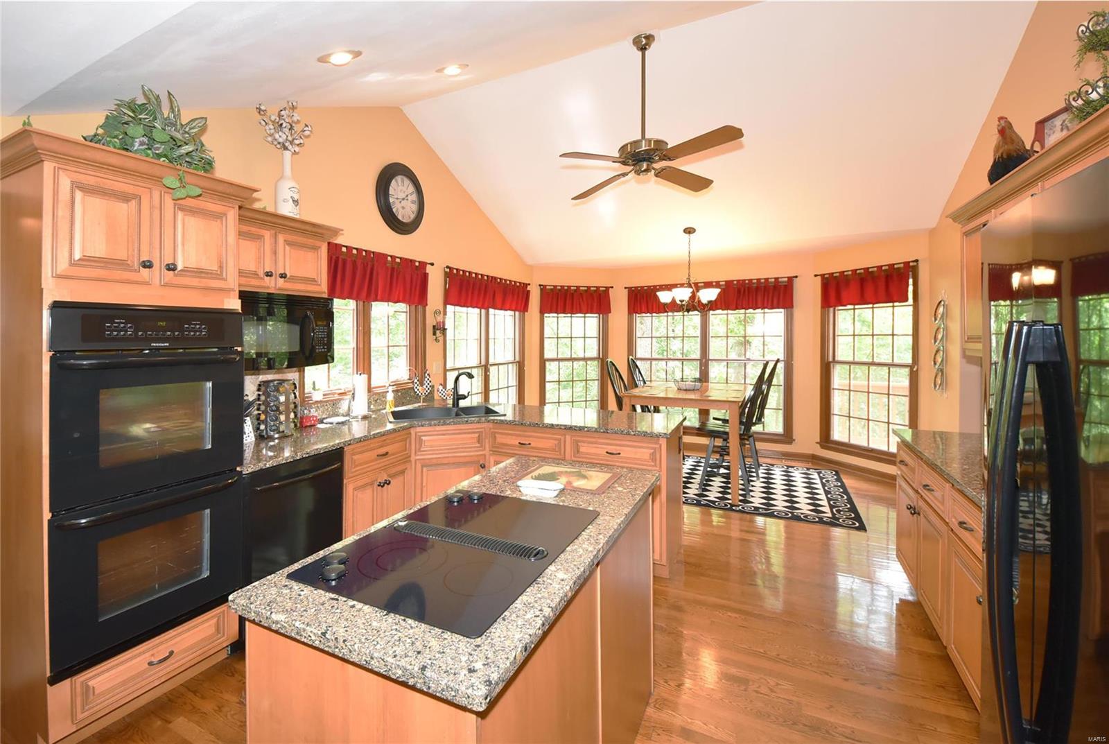 Eagle Glen Estates - Residential