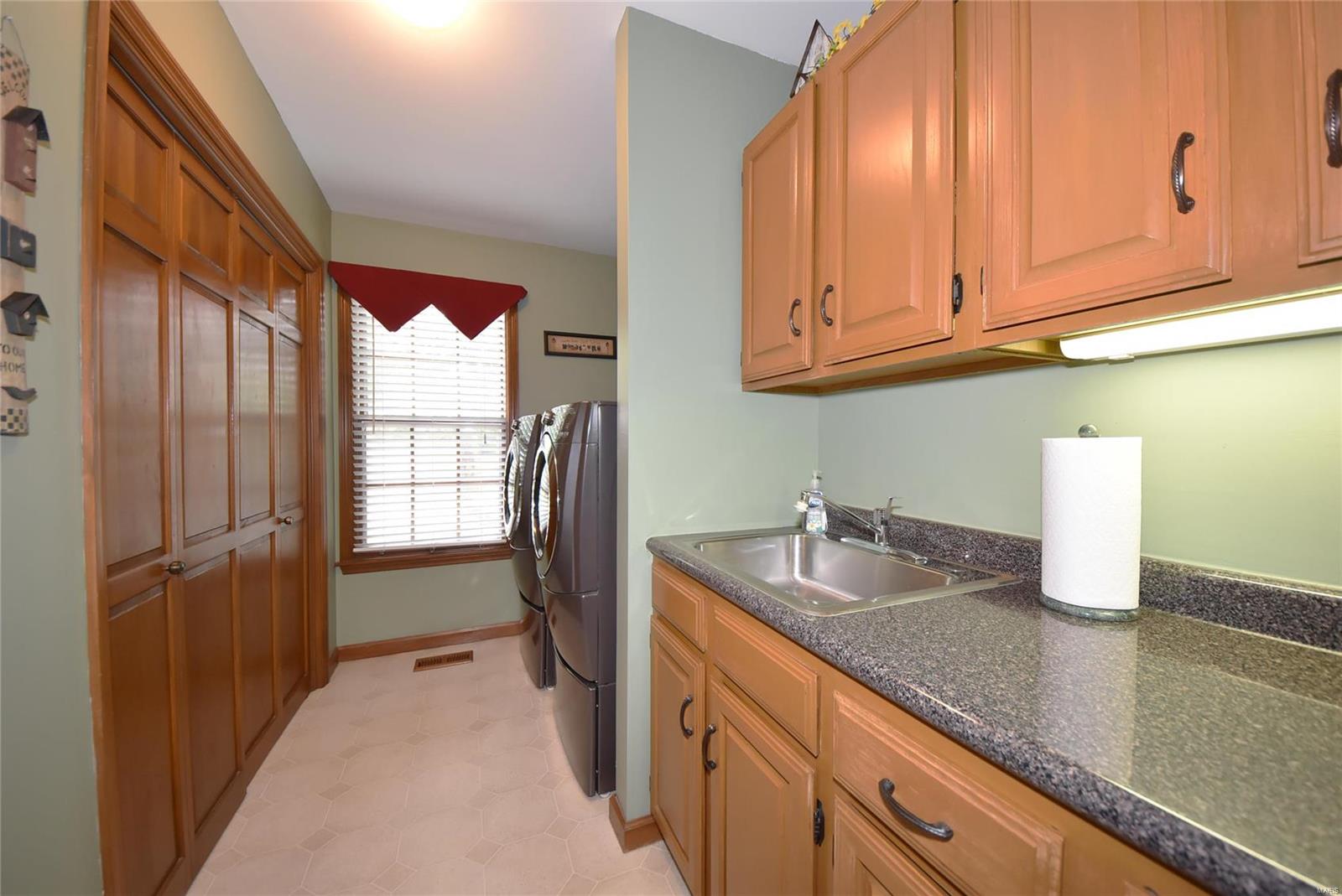 Eagle Glen Estates - Residential