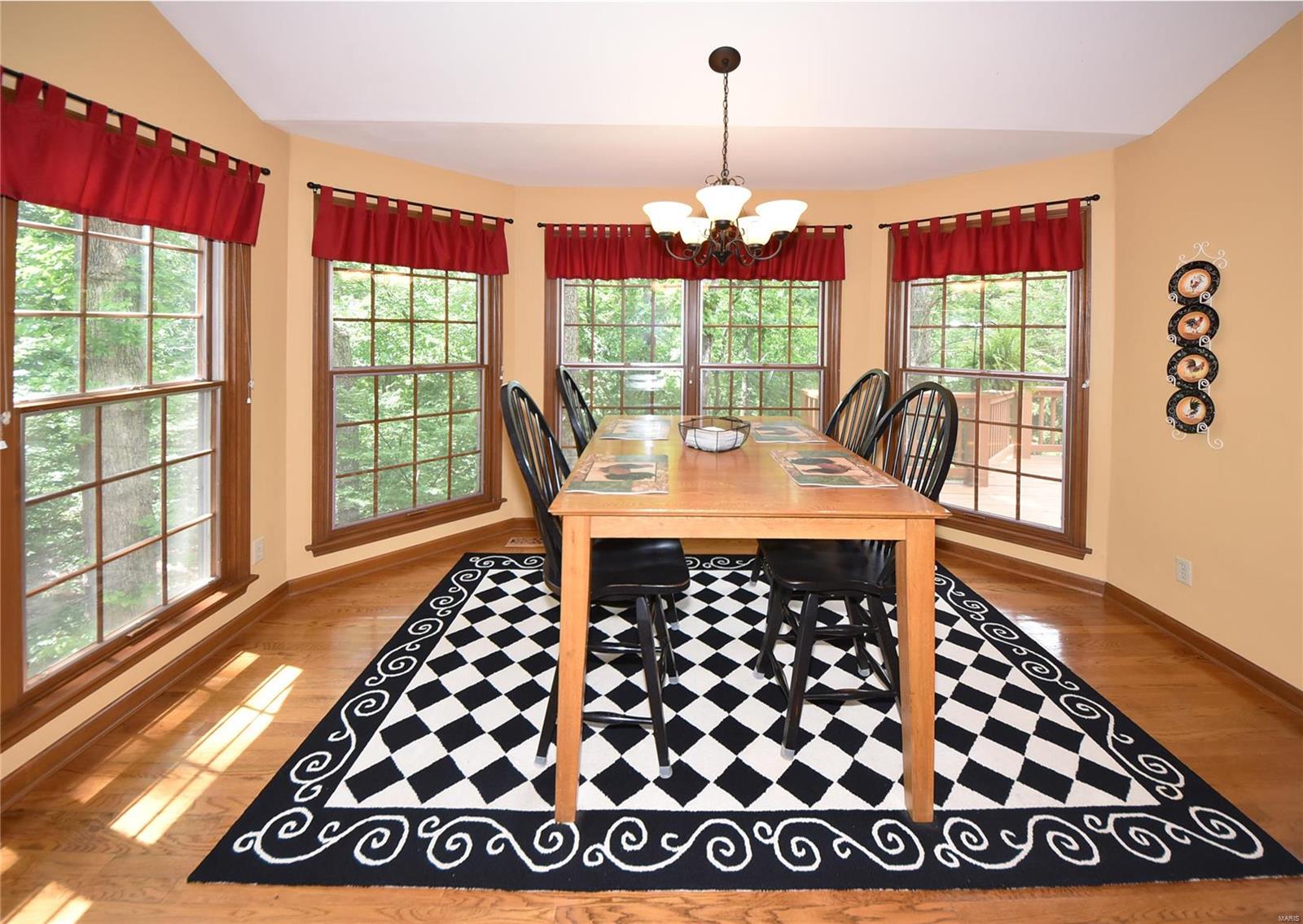 Eagle Glen Estates - Residential