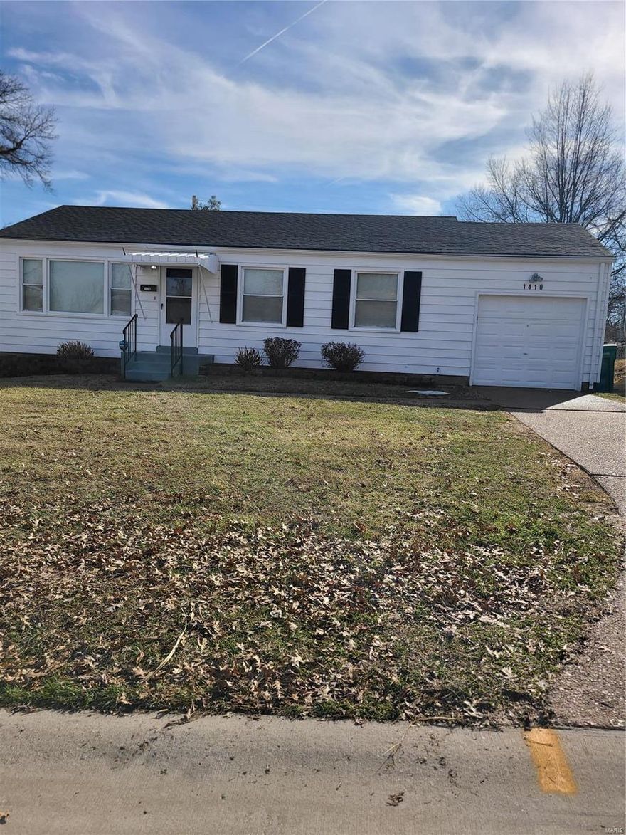 Turnkey condition, beautiful 3 bedroom/1 bath home totally updated.  Sparkling hardwood floors throughout, interior freshly painted, lower level carpeted and cozy recreation room and large utility room with plenty of storage.  All appliances stays:  stove, refrigerator, dishwasher, microwave and washer/dryer in lower level.   Hurry this one won't last!