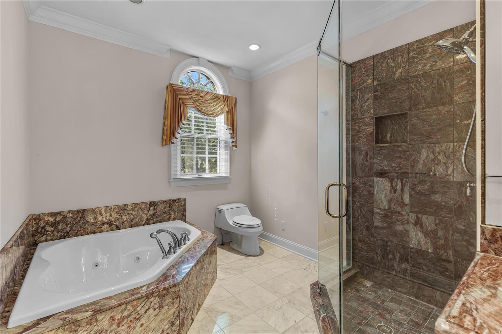 Commons Condo Ph Ii The - Residential