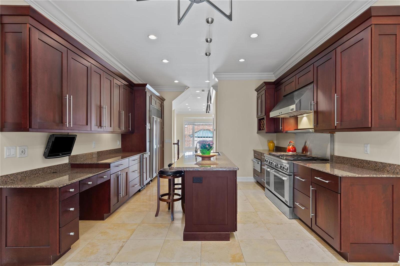 Commons Condo Ph Ii The - Residential