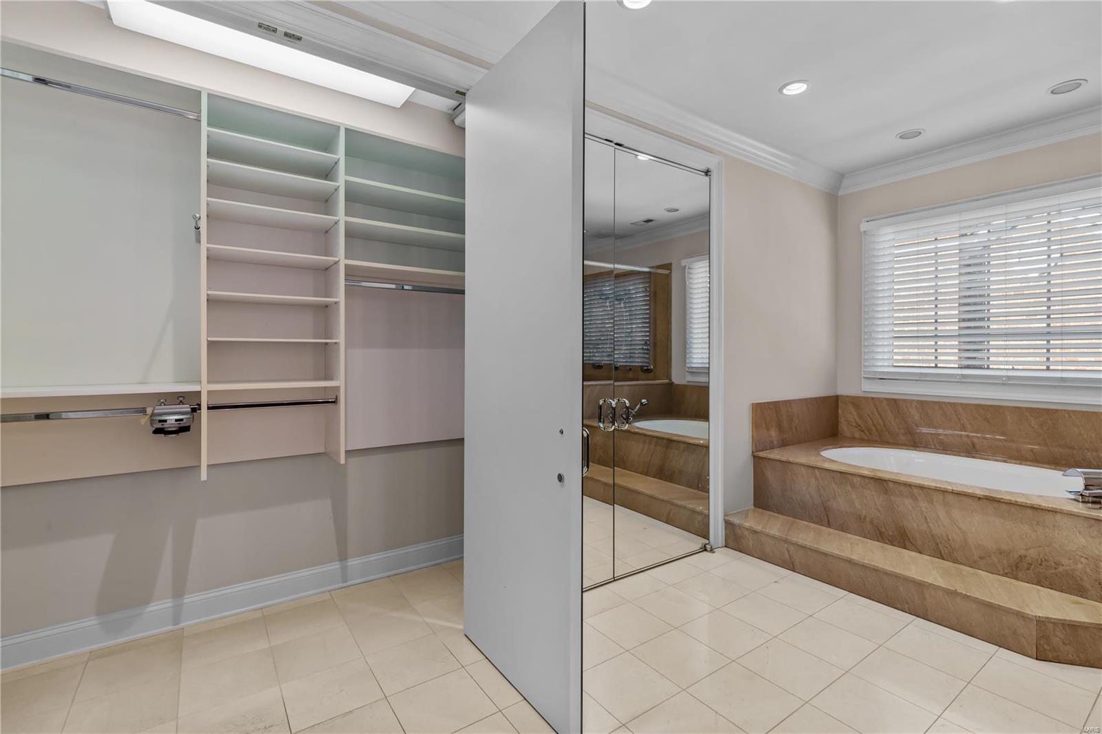 Commons Condo Ph Ii The - Residential