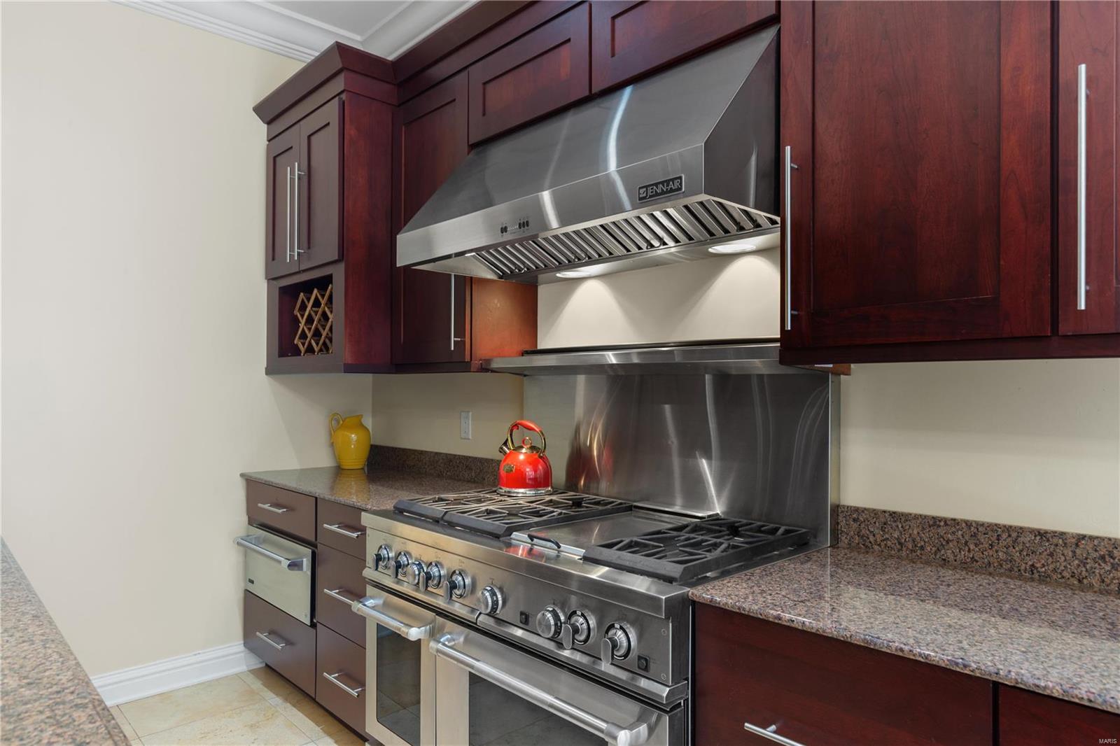 Commons Condo Ph Ii The - Residential