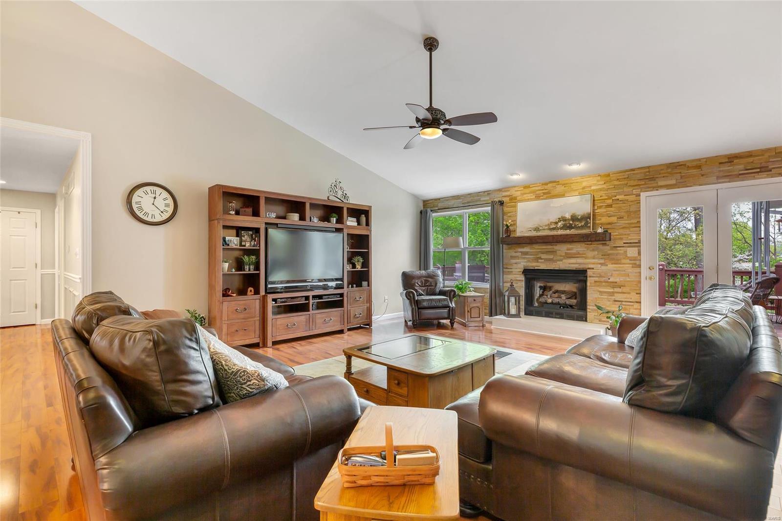 Windsor Place - Residential