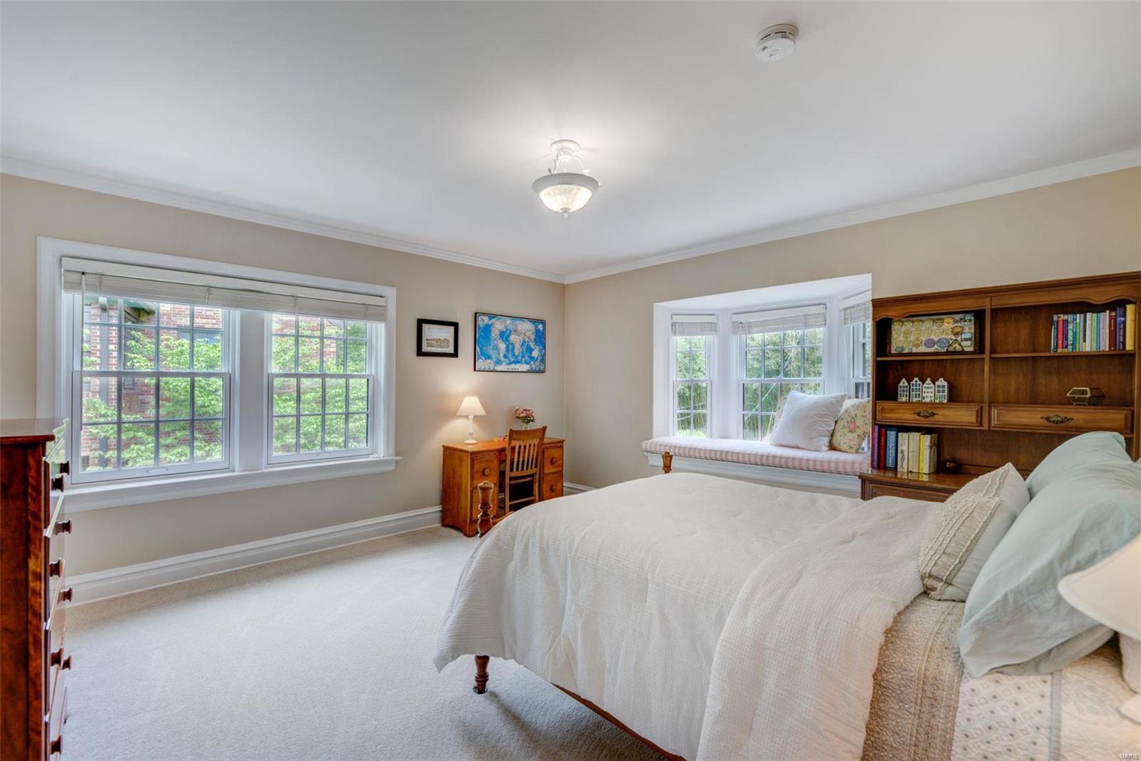 Davis Place - Residential