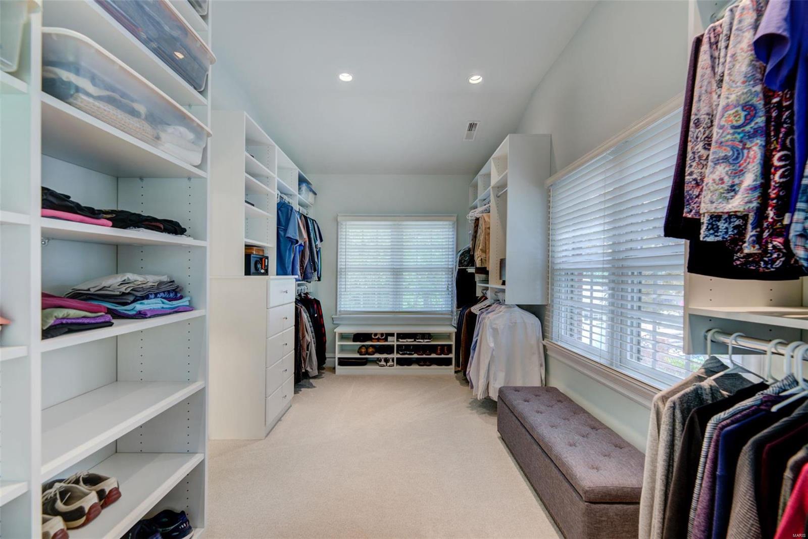 Davis Place - Residential