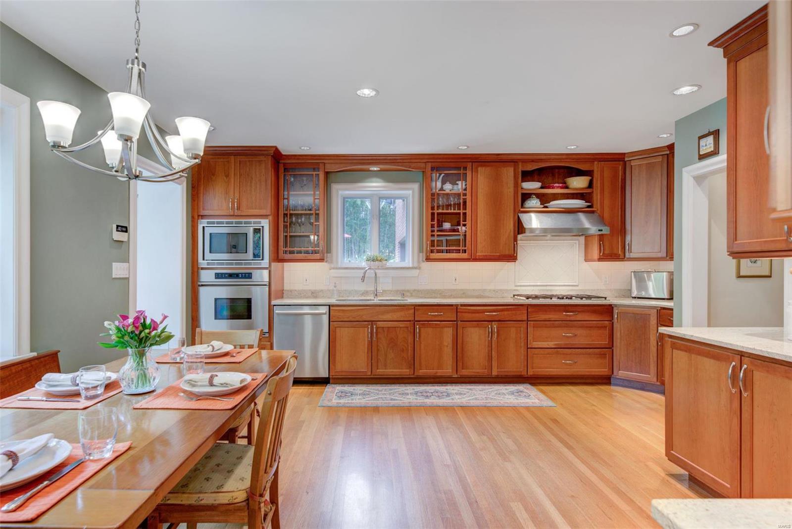 Davis Place - Residential