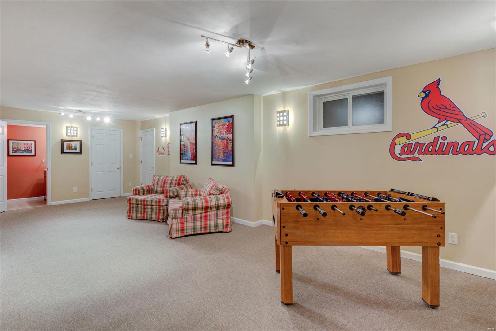 Davis Place - Residential