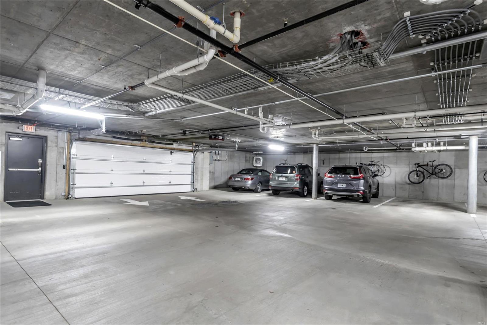 Barclay First Amd Condo The - Residential