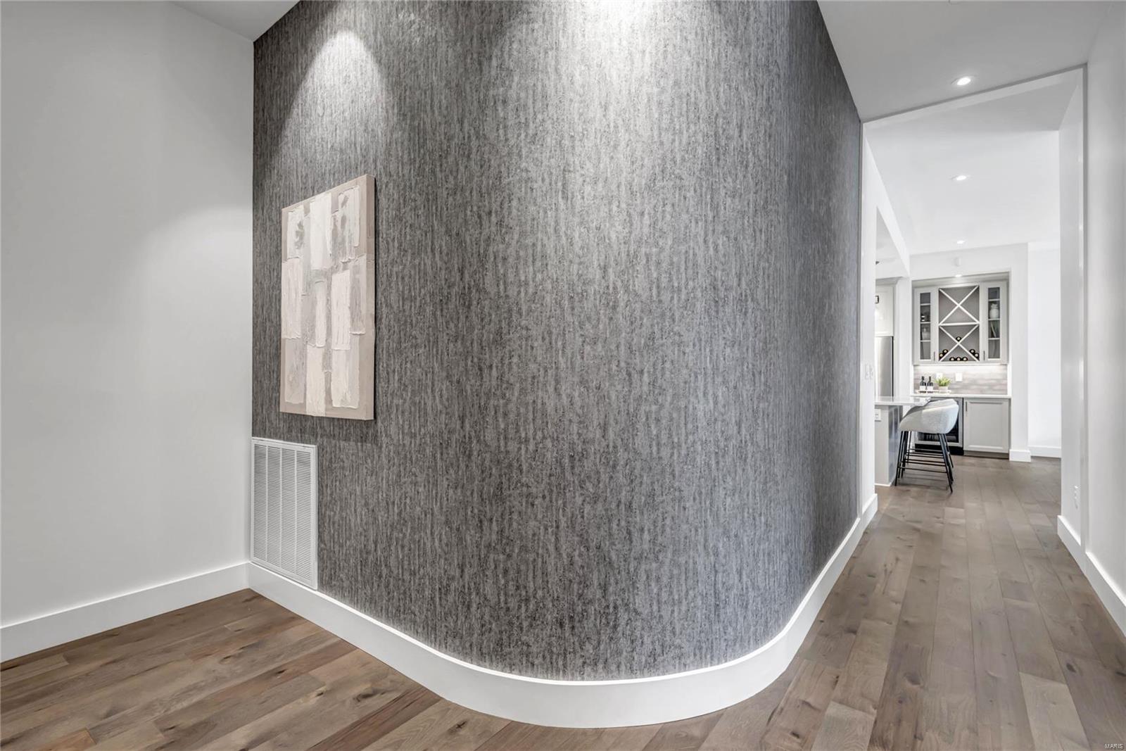 Barclay First Amd Condo The - Residential