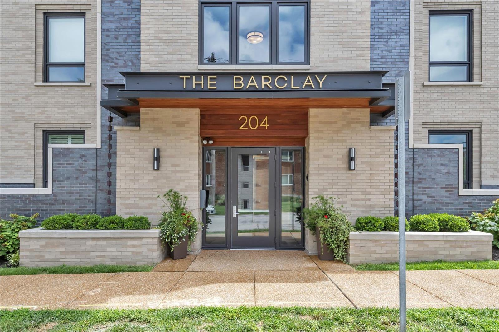 Barclay First Amd Condo The - Residential