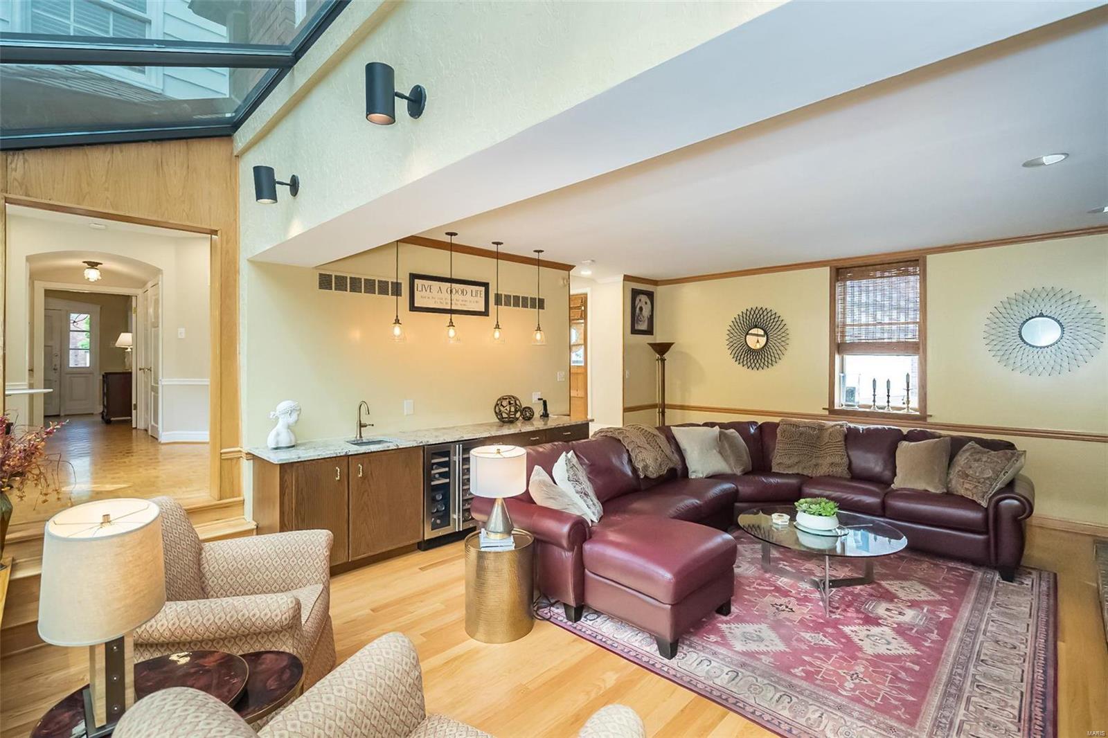 Davis Place - Residential