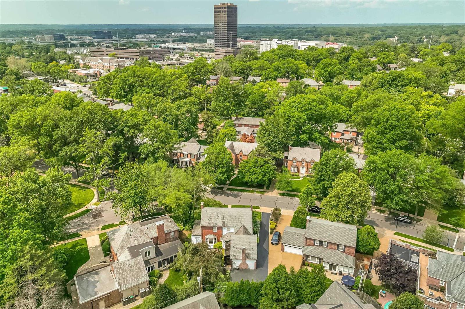 Davis Place - Residential