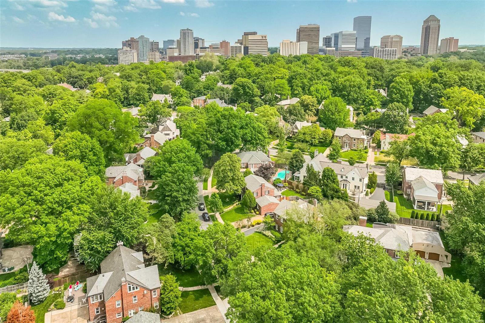 Davis Place - Residential