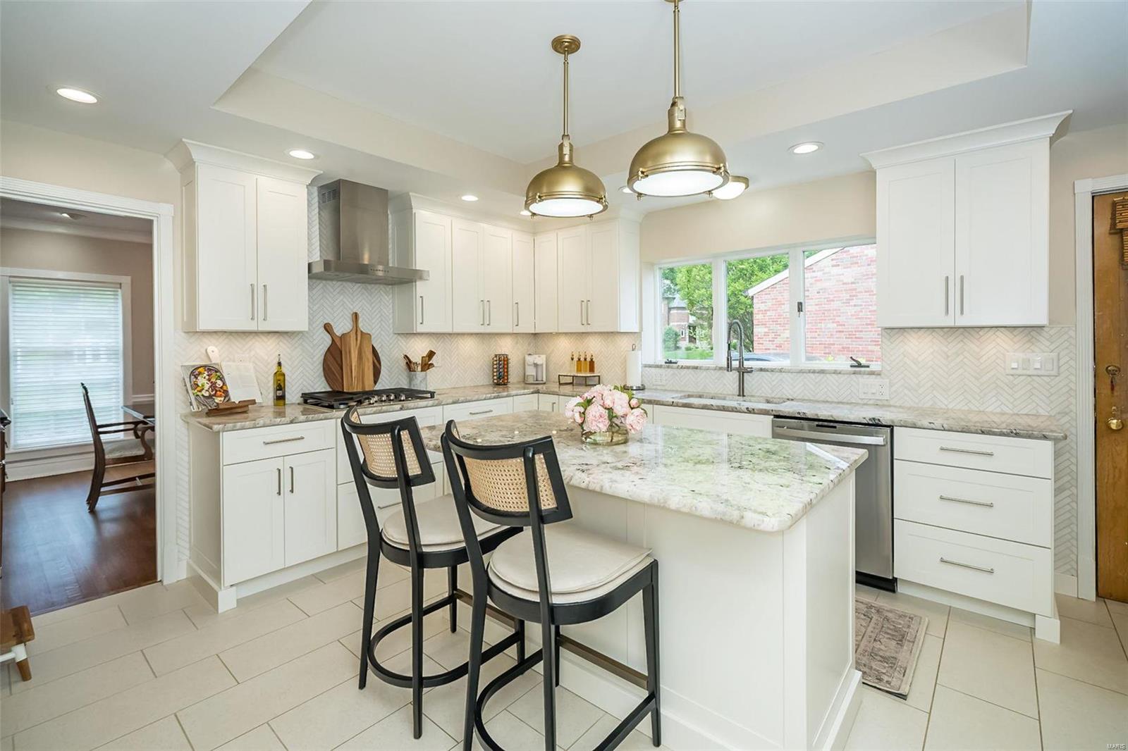 Davis Place - Residential