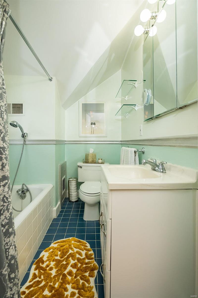 Davis Place - Residential