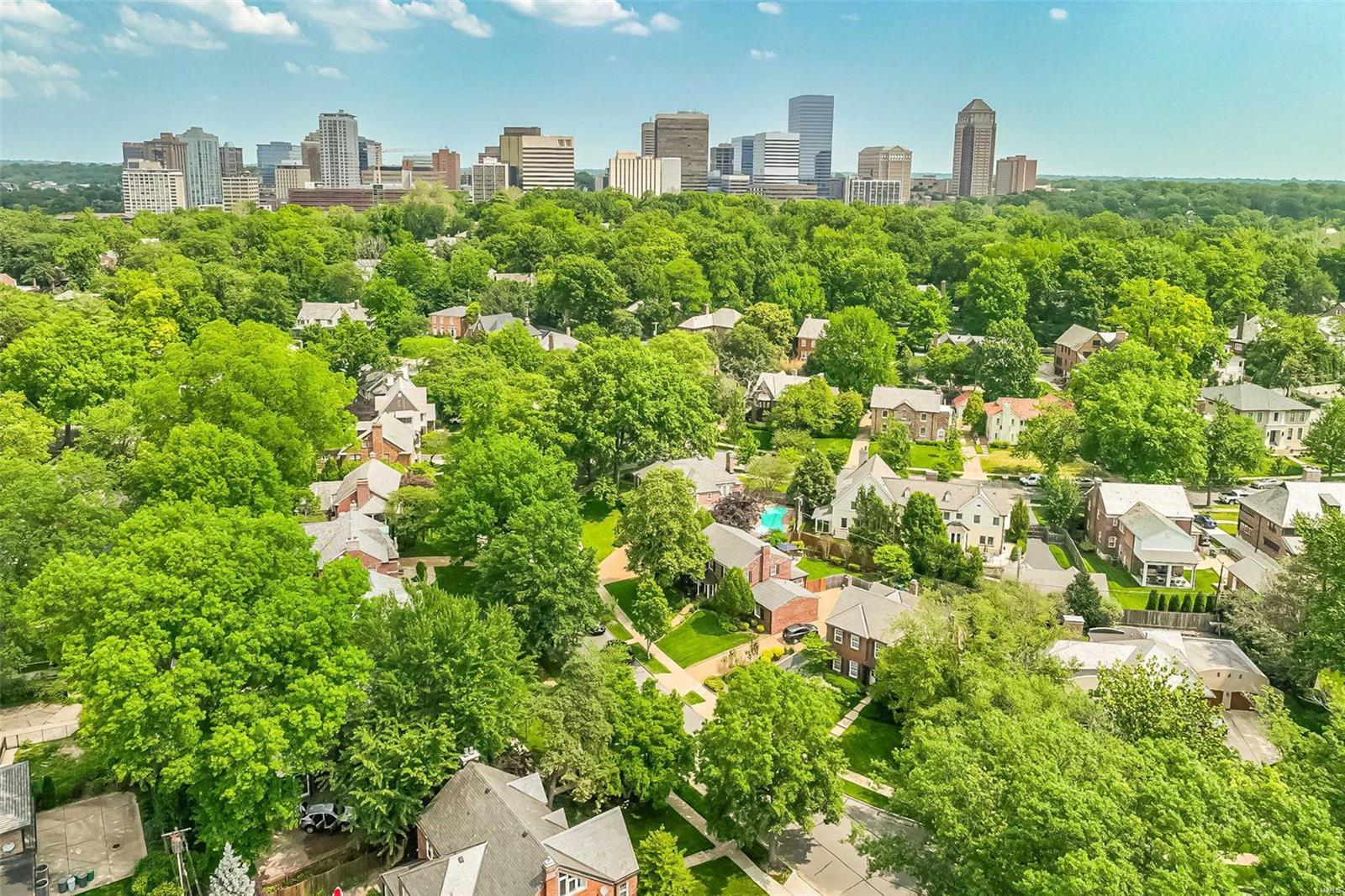 Davis Place - Residential