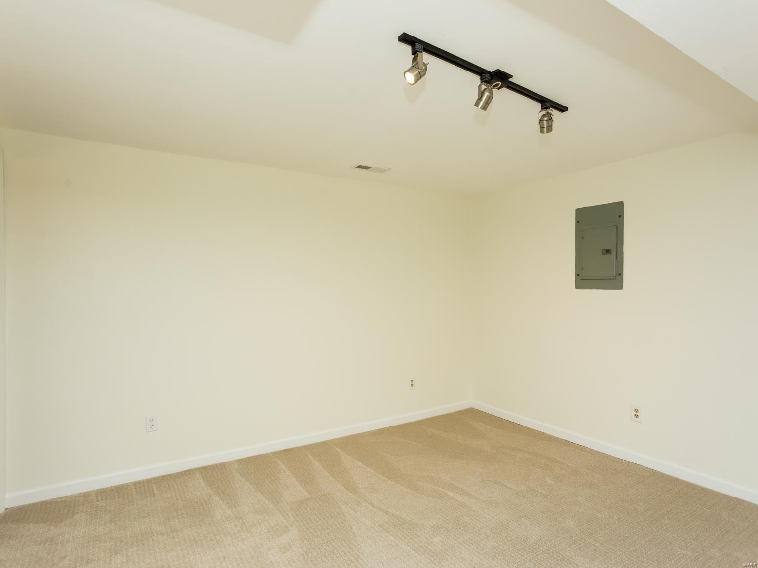 Terric Manor - Residential