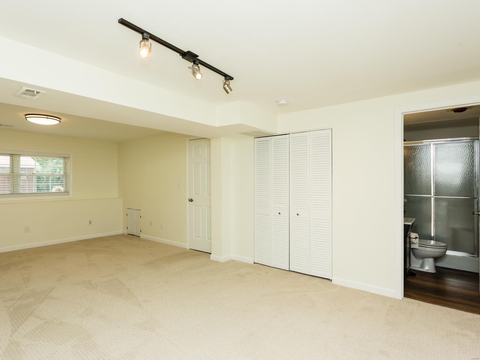 Terric Manor - Residential