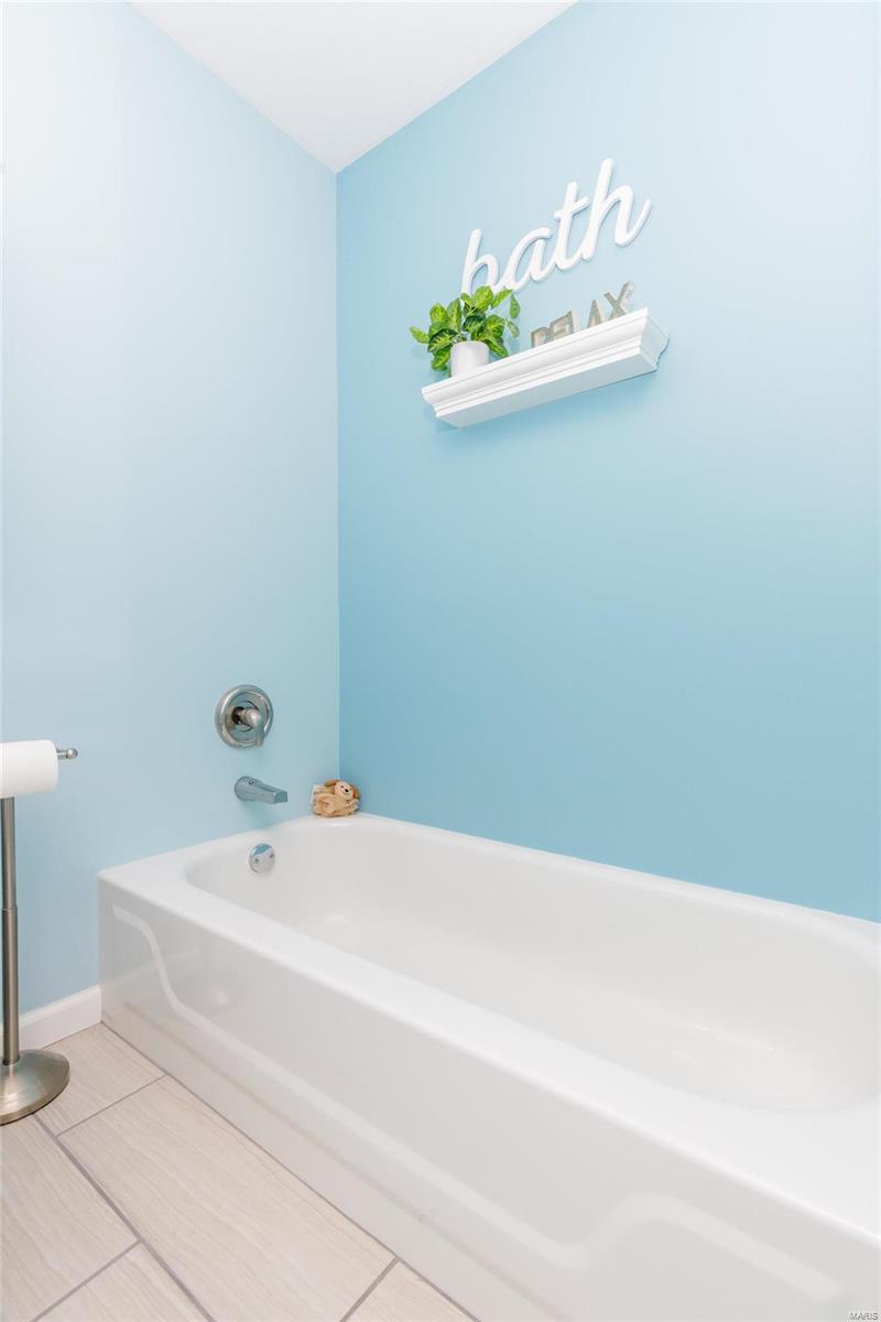 Monticello Manor - Residential