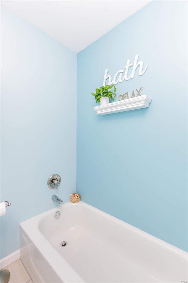 Monticello Manor - Residential