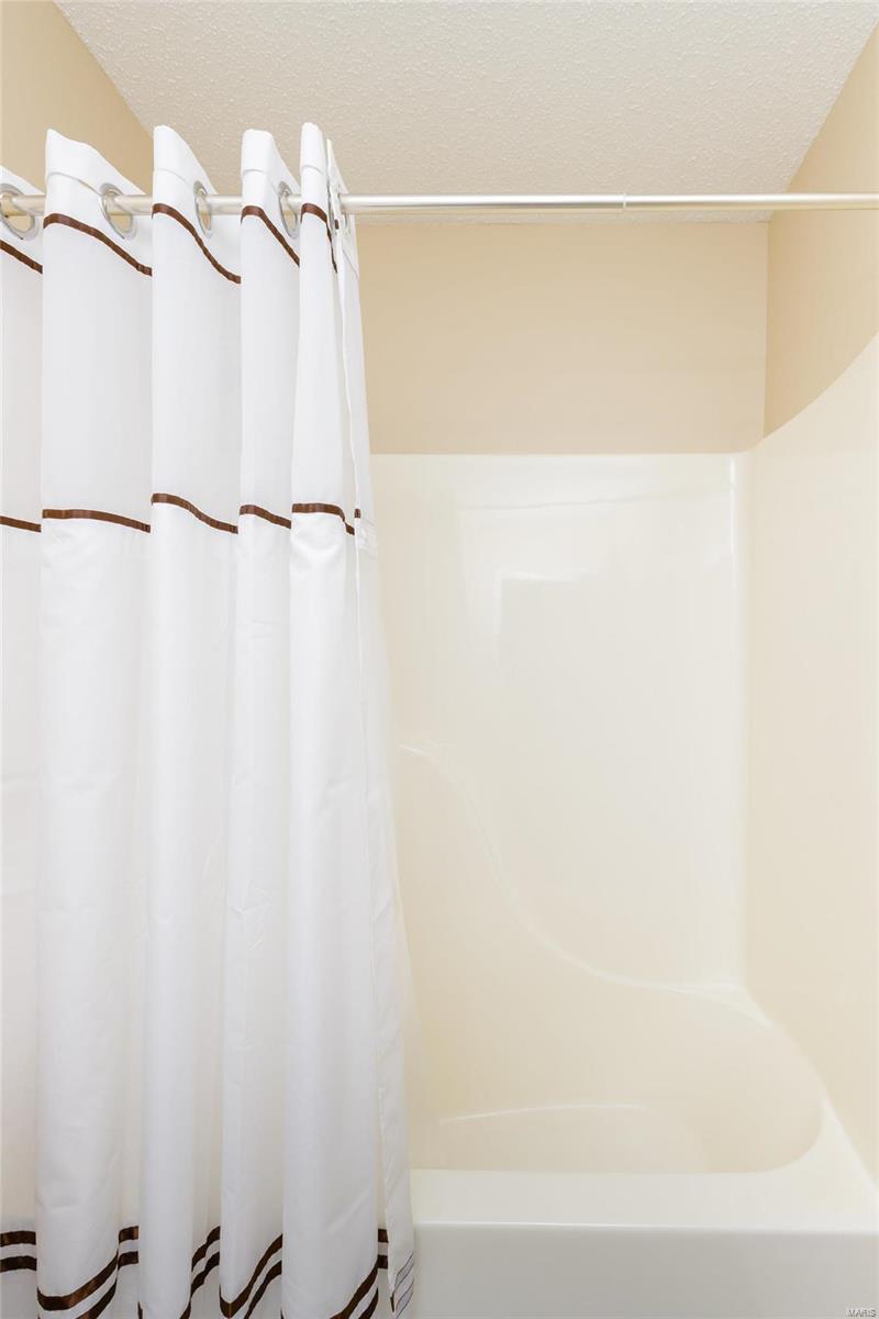 Monticello Manor - Residential