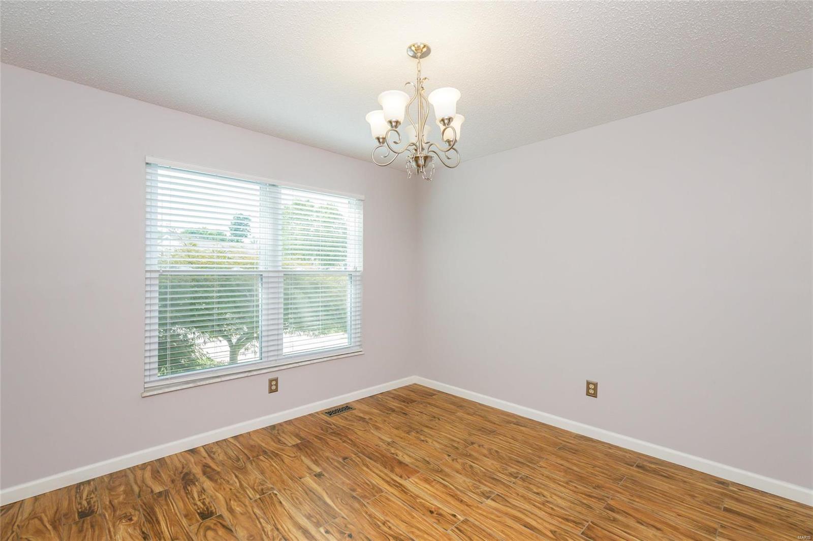 Monticello Manor - Residential