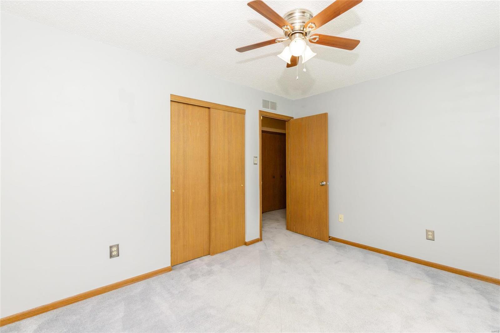 Monticello Manor - Residential