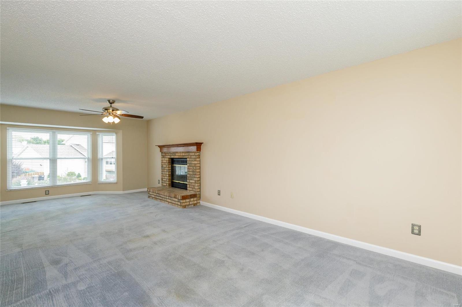 Monticello Manor - Residential