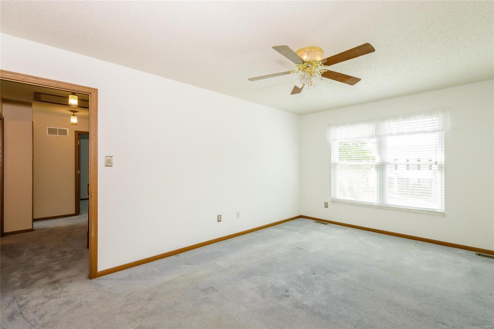 Monticello Manor - Residential