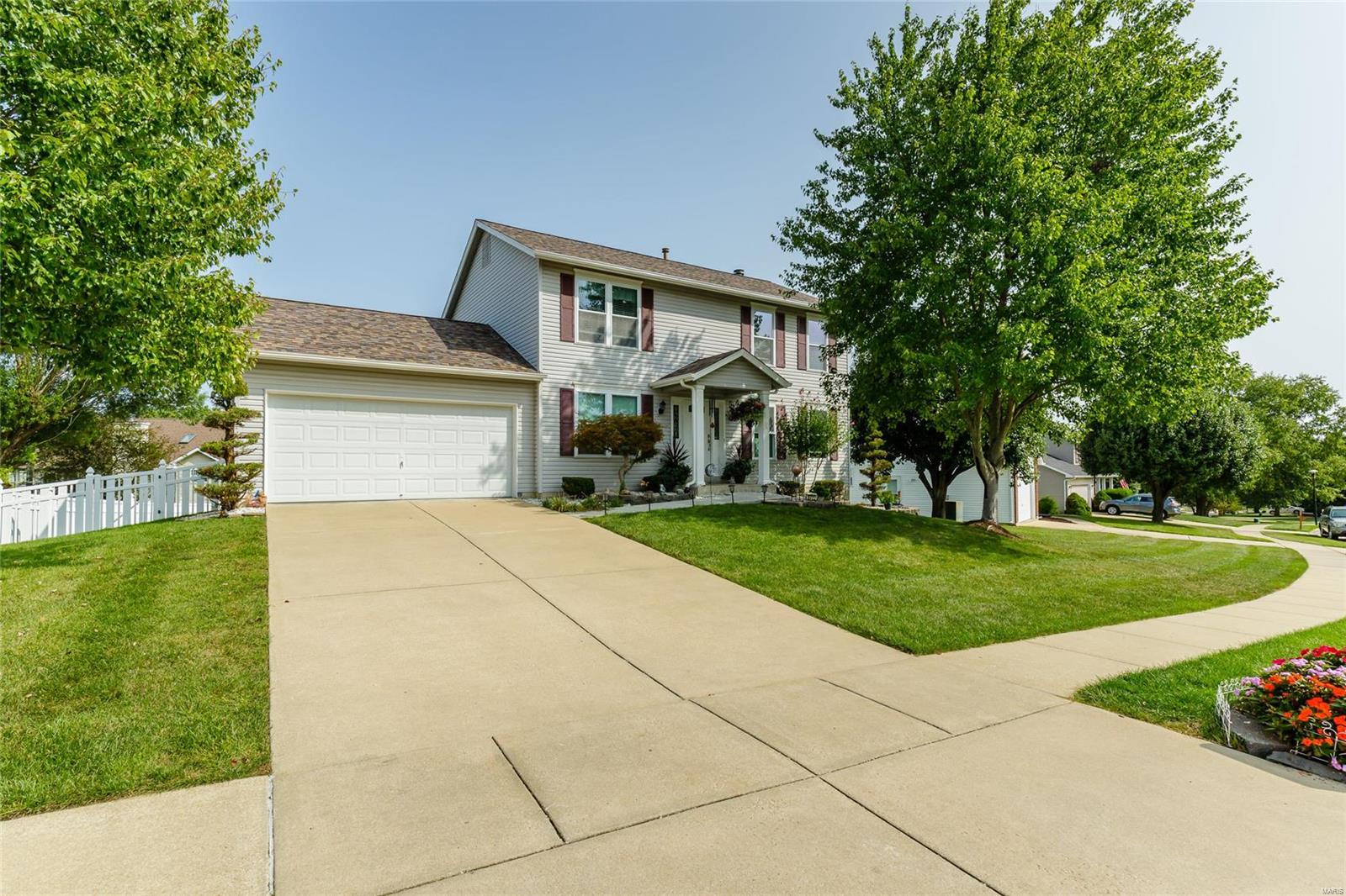 Monticello Manor - Residential