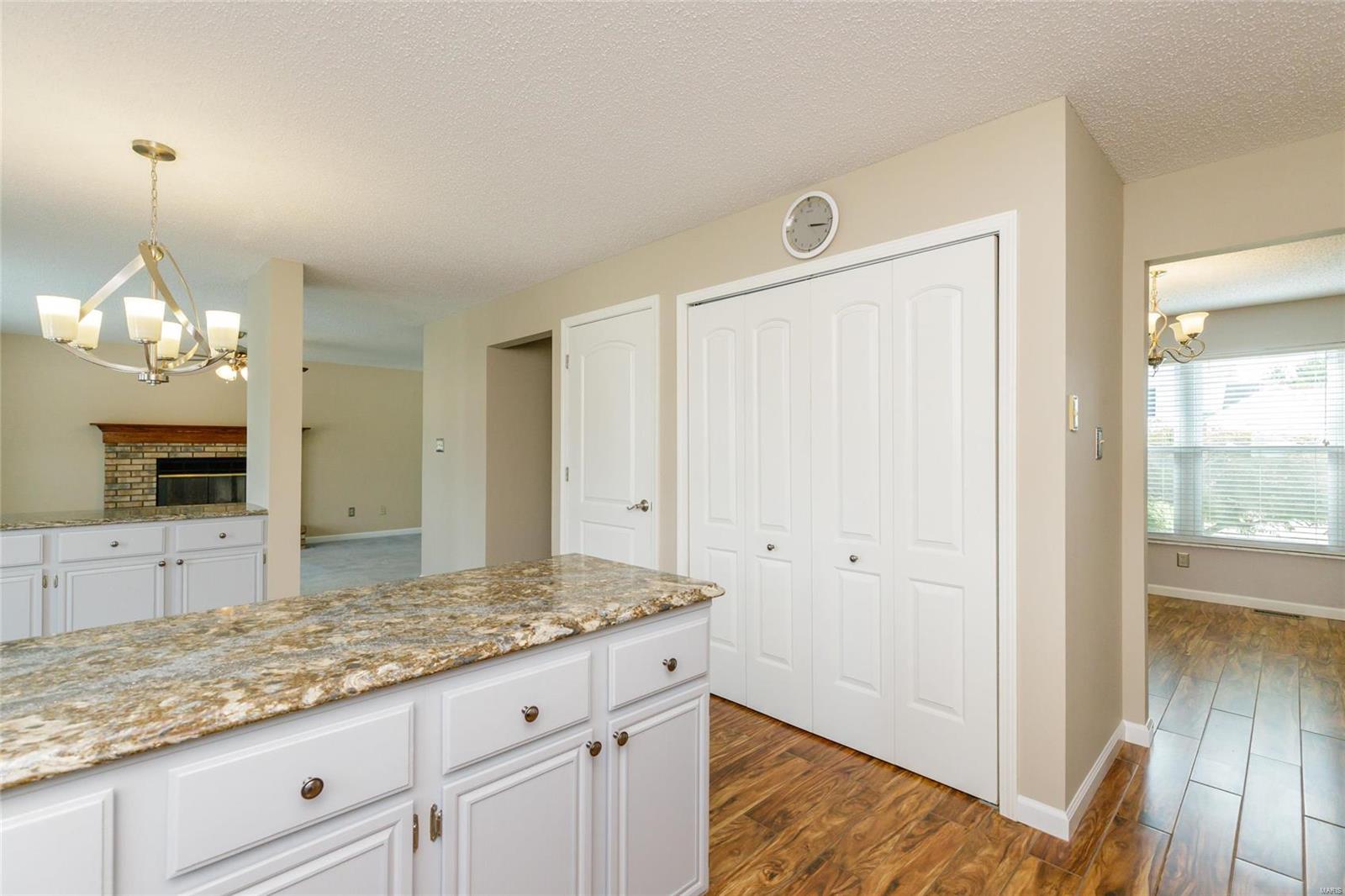 Monticello Manor - Residential