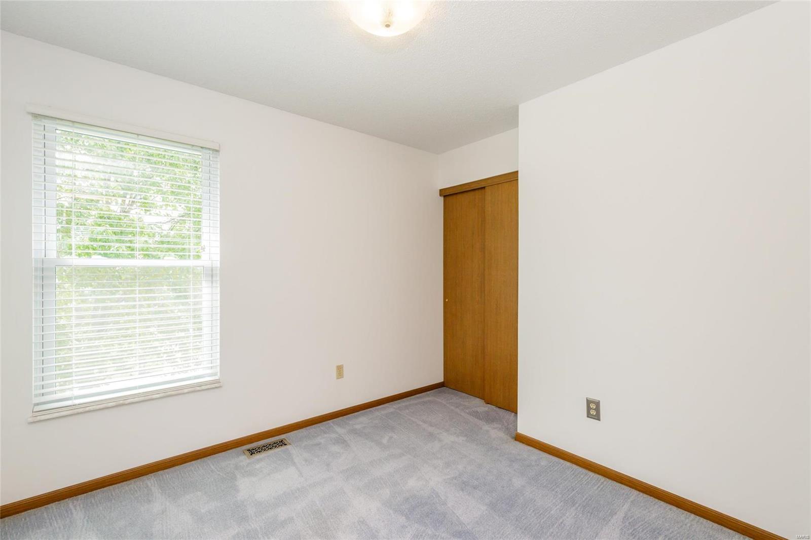 Monticello Manor - Residential