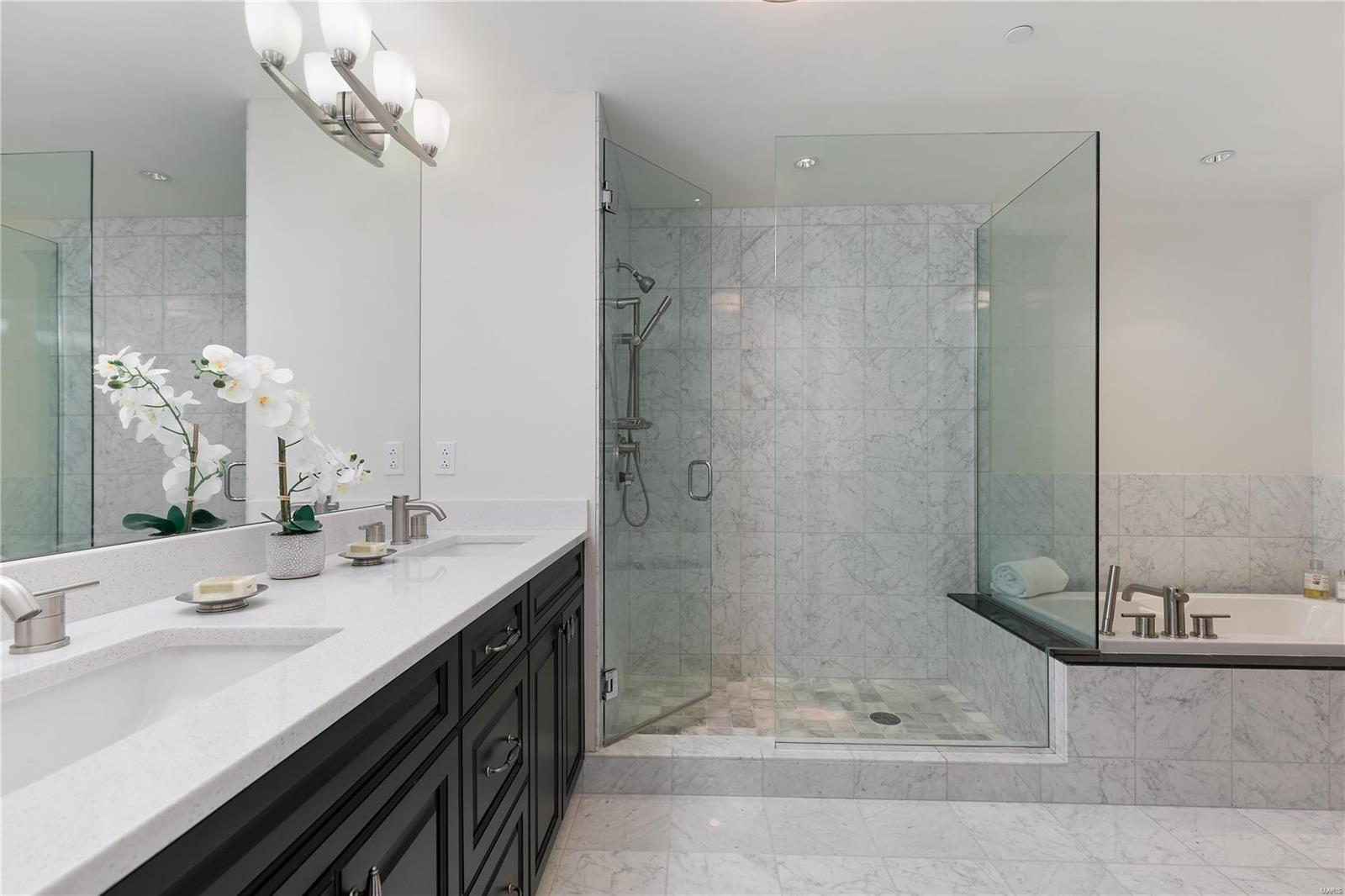 Residences at Park Plaza - Residential