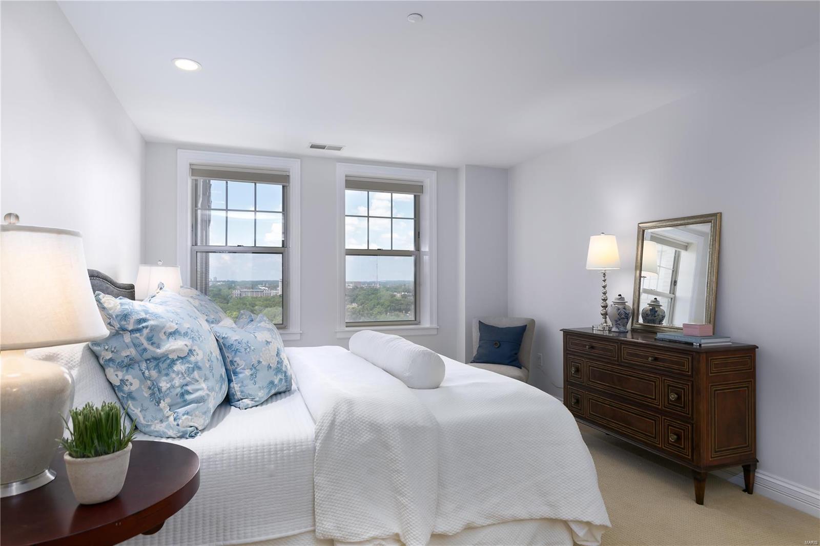 Residences at Park Plaza - Residential