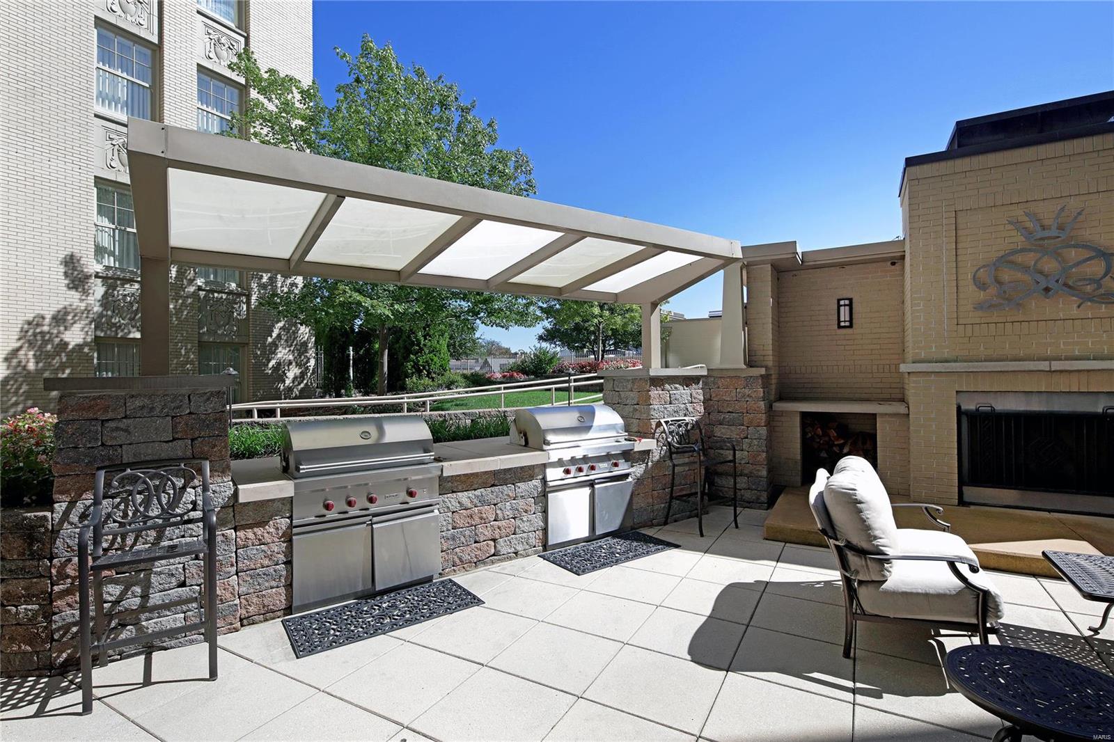 Residences at Park Plaza - Residential