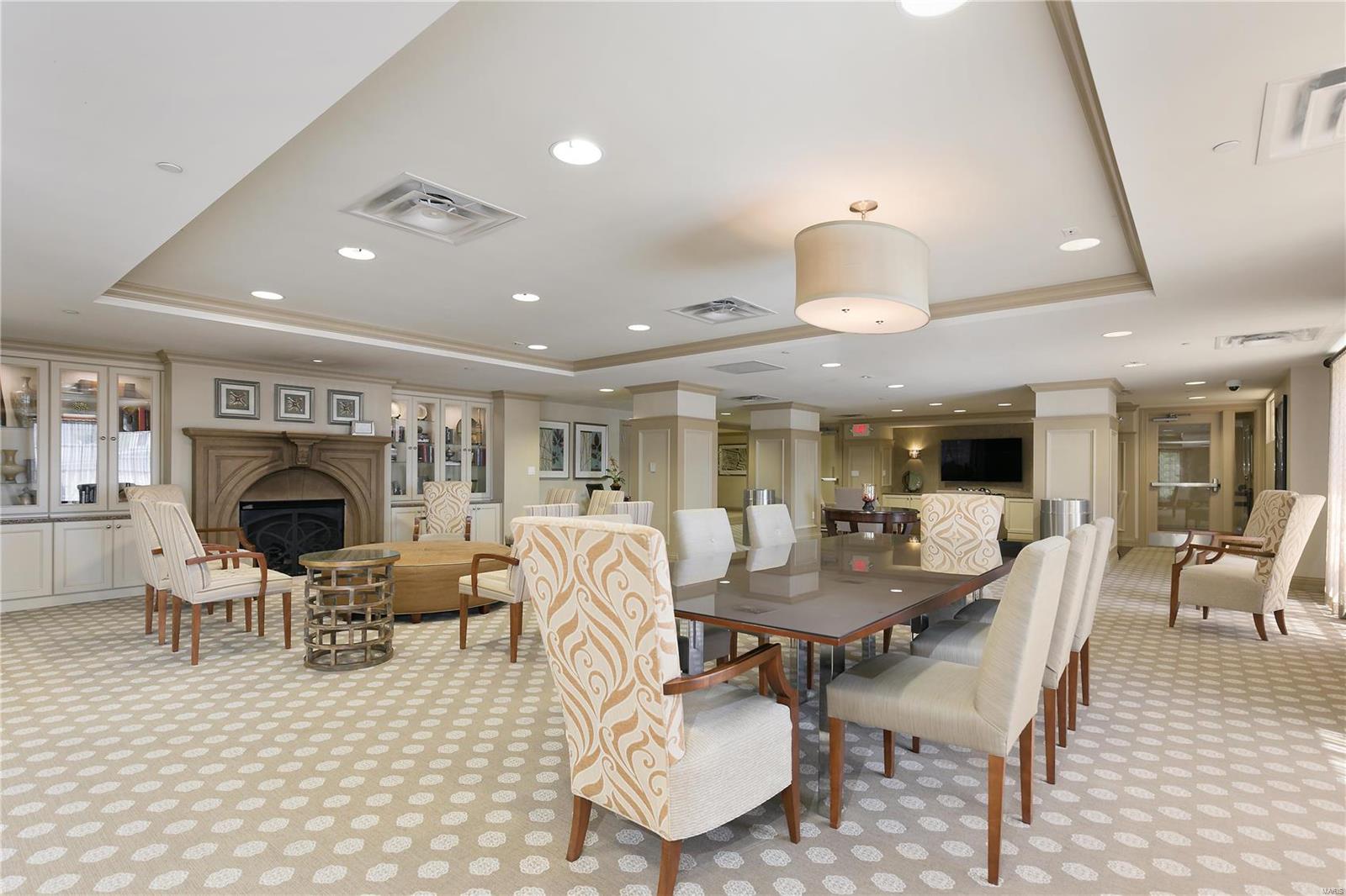 Residences at Park Plaza - Residential