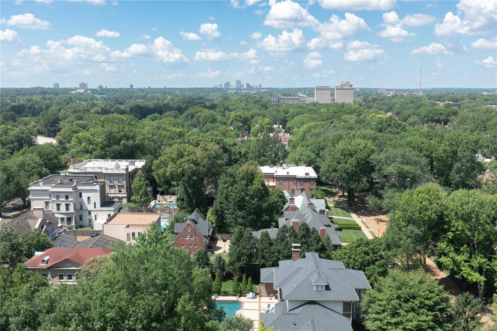 Residences at Park Plaza - Residential