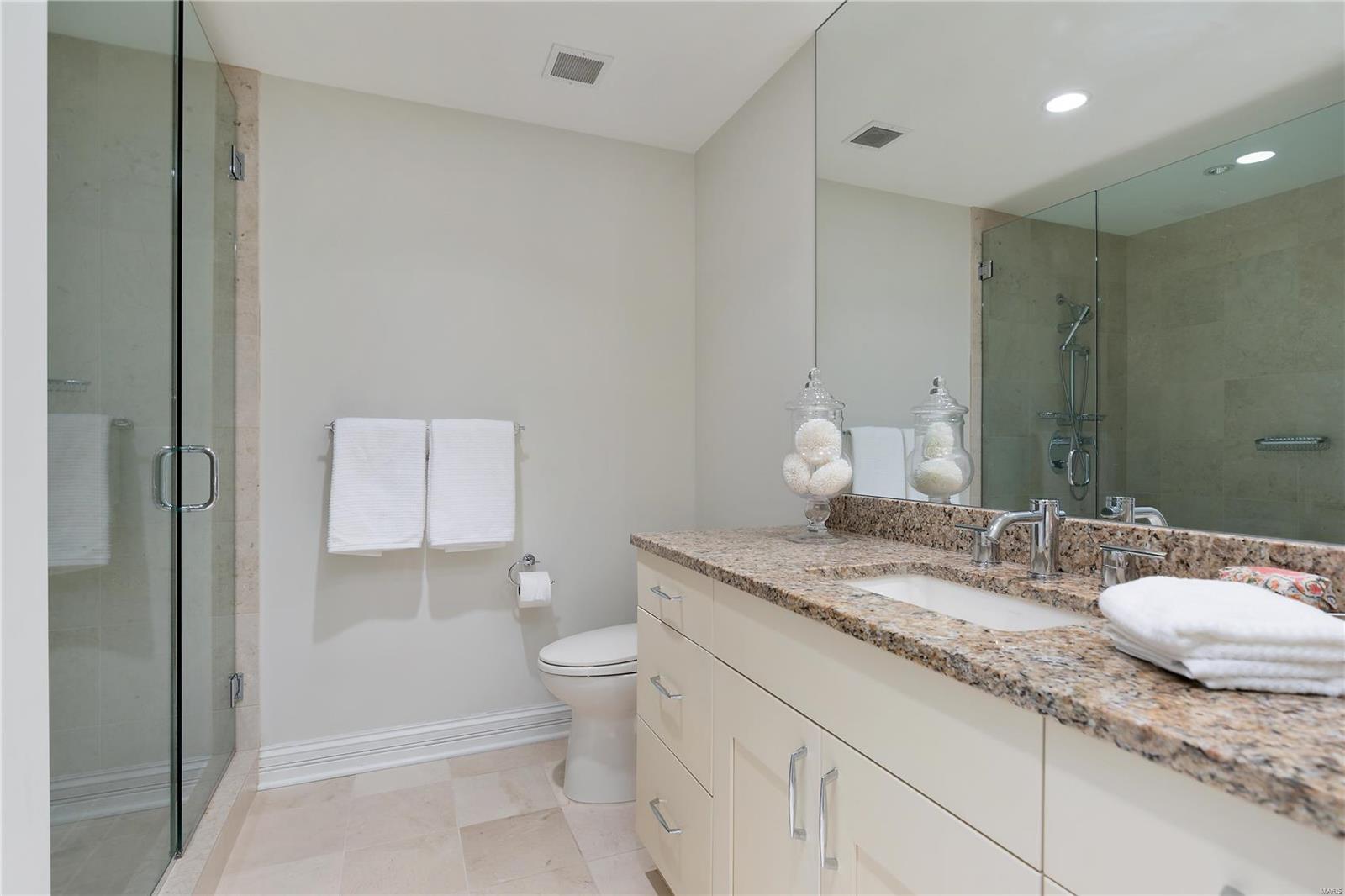 Residences at Park Plaza - Residential