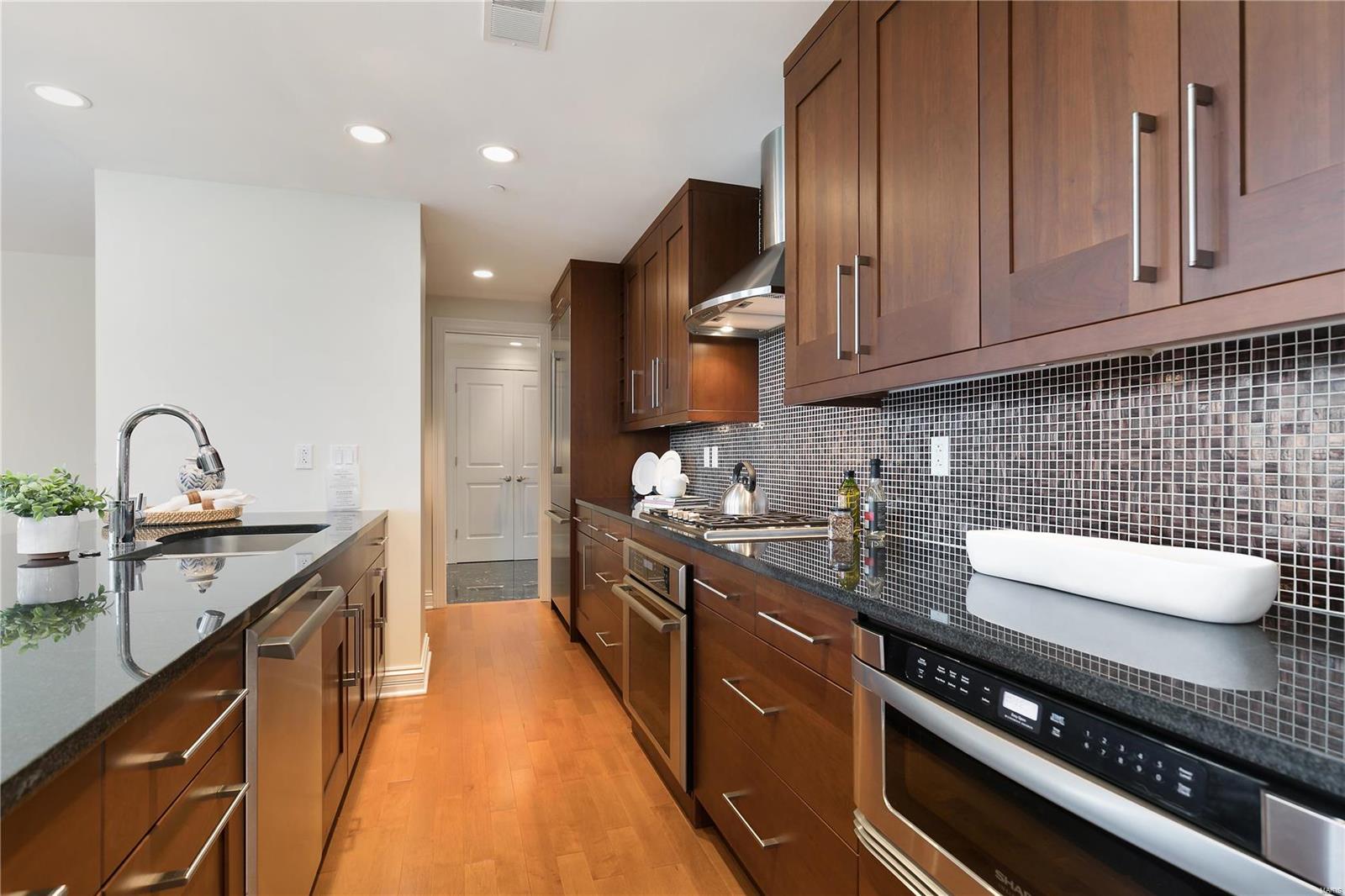 Residences at Park Plaza - Residential