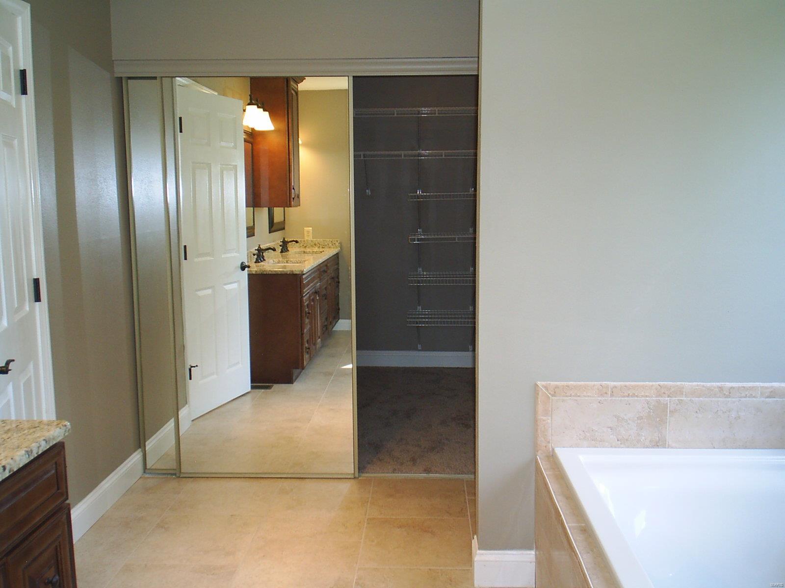 Babler Park Estates 2a - Residential Lease