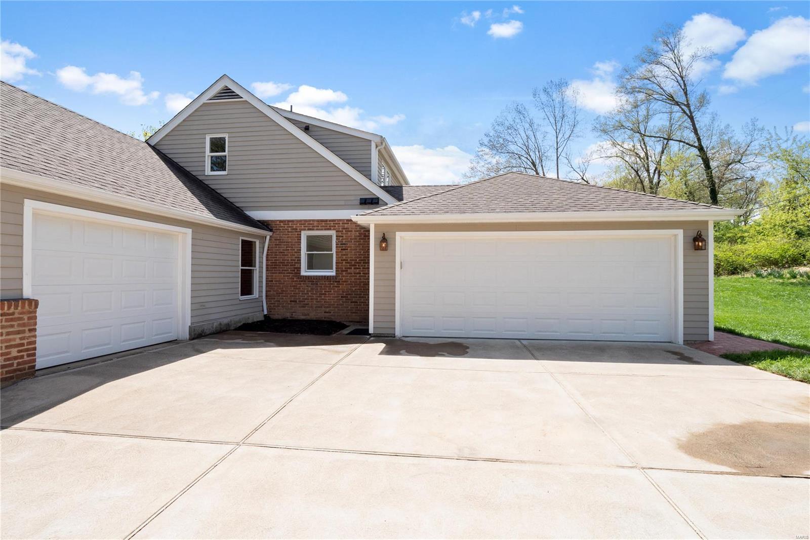 Winding Brook - Residential