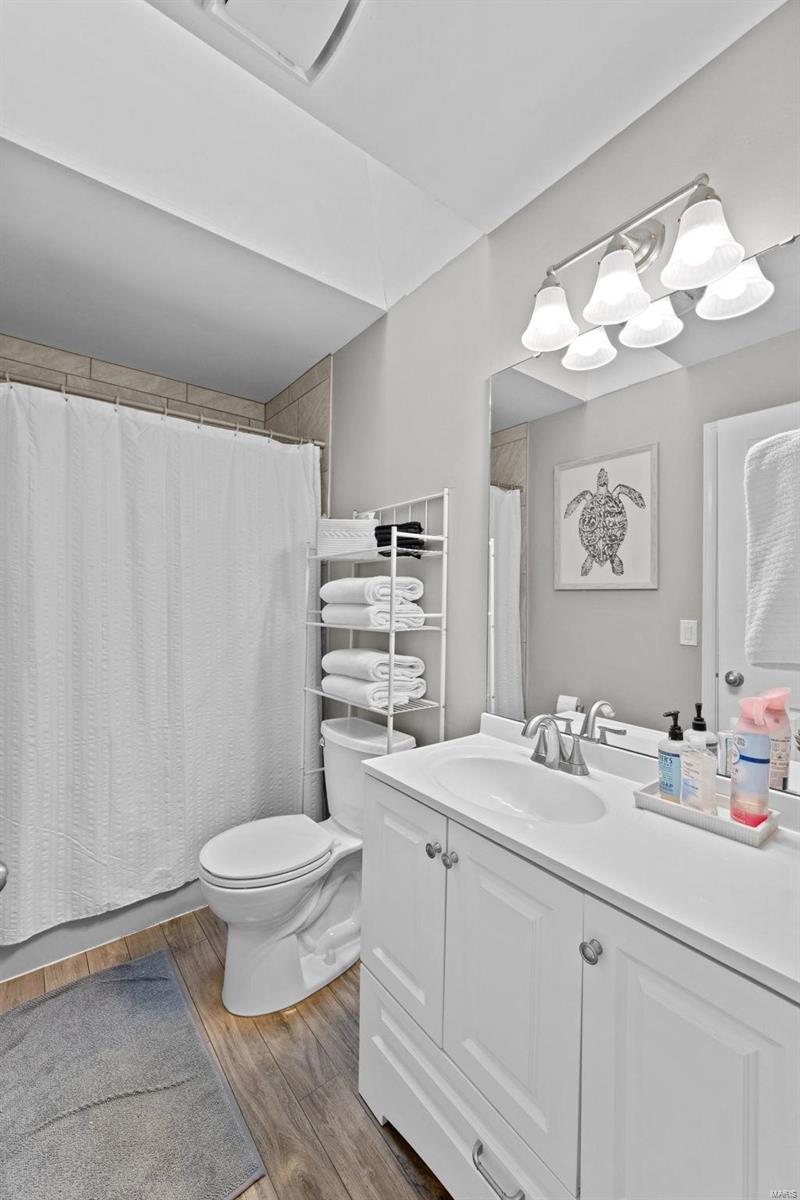 St Peters, Missouri 63376, United States, 2 Bedrooms Bedrooms, ,1 BathroomBathrooms,Residential,Pending,31452